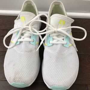 New Balance Nergize Sport  Size 8.5